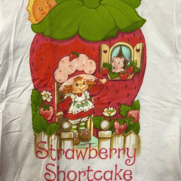 Strawberry Shortcake Berry Sunny House Graphic T-Shirt Small - Picture 2 of 5
